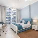 Heaven Crest Vacation Homes Downtown - Studio And 1 Bedroom Suites 2 Minute Walk To Dubai Mall And Burj Khalifa