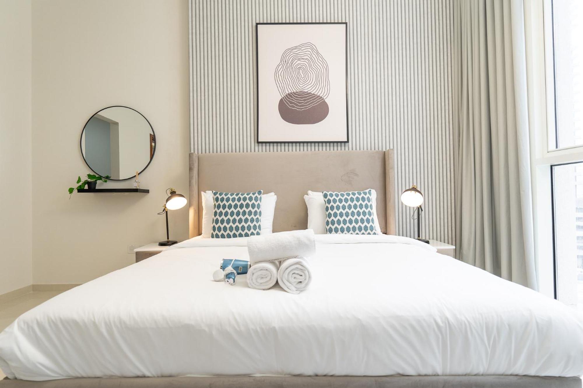 Appartement Heaven Crest Downtown - And 1 Bedroom 2 Minute Walk To Mall And Burj Khalifa Dubai